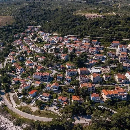 Sea View Postira